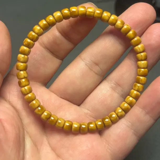 毕业级高端黄金甲纯肉老型手串，尺寸6.1，颜值嘎嘎好，全品