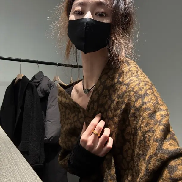 东大门秋冬百搭豹纹流苏加厚保暖围巾披肩no退no换理性下单