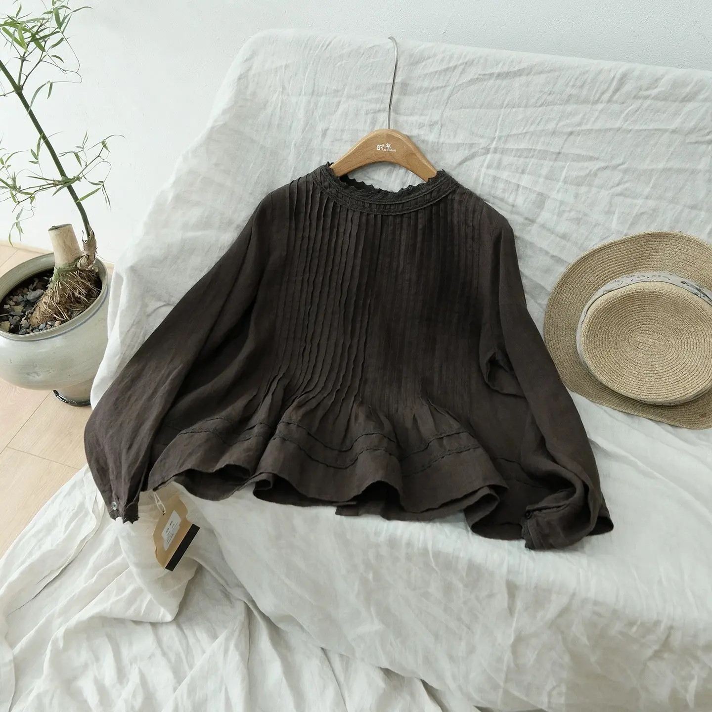 棉之麻（款）拼接花边压褶设计文艺宽松长袖亚麻衬衫女新款