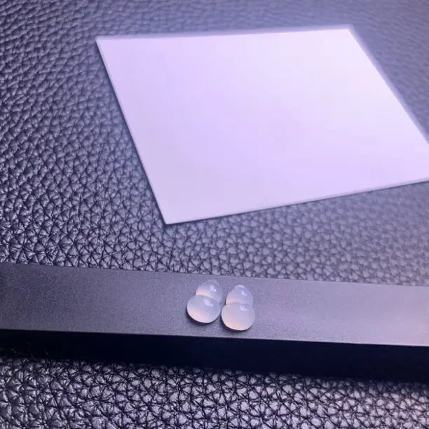 翡翠冰种荔枝肉葫芦尺寸8.0-5.3-2.7mm