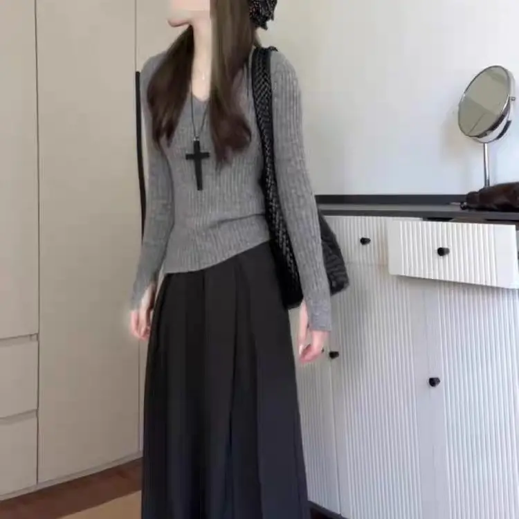 【秋冬爆款】V领常规学院风毛针织衫开叉毛衣拼接黑色针织百搭时尚