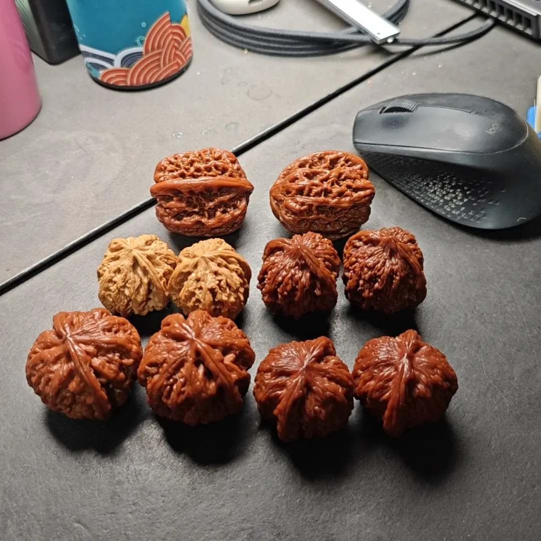 【闪购商品】文玩核桃手把件四座楼狮子头麒麟纹官帽