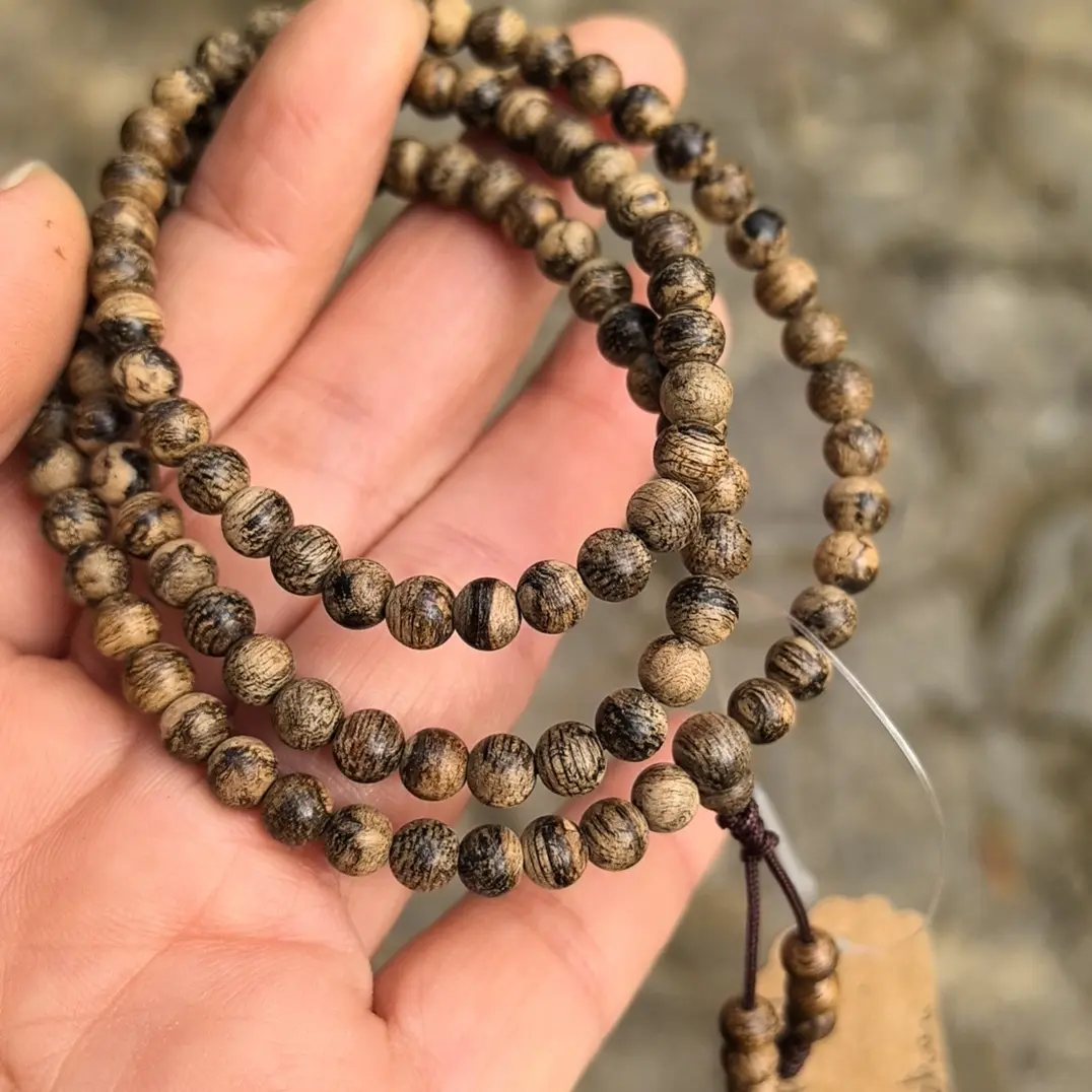 沉香达拉干虎斑纹老料，卡0.5，7.6克