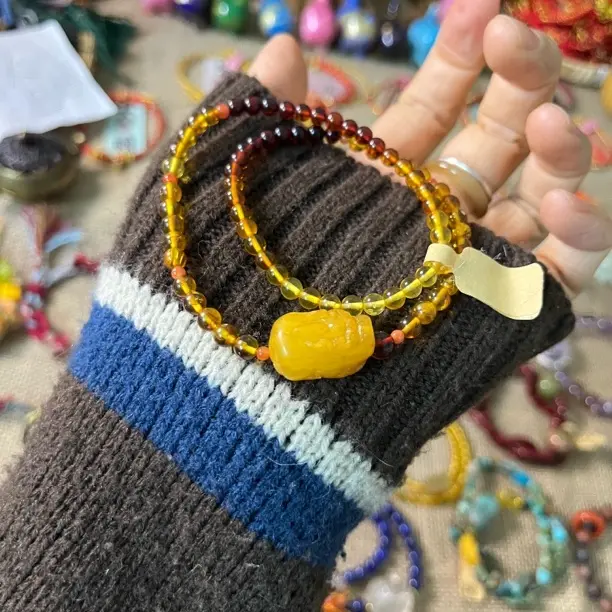 原矿天然彩虹渐变琥珀蜜蜡貔貅手链 双圈款