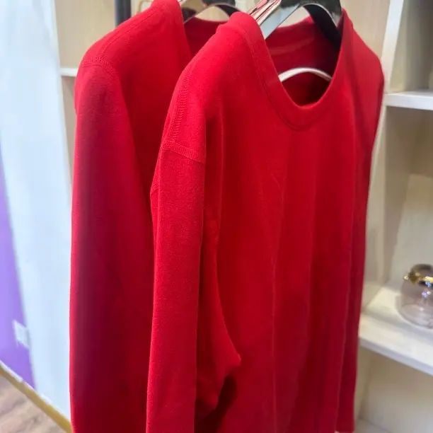 好波男女款红色羊绒桑蚕丝养肤衣套装（保暖）