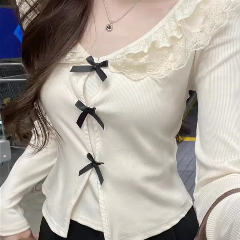 春秋法式甜美蝴蝶结蕾丝拼接长袖短款修身小香风T恤女