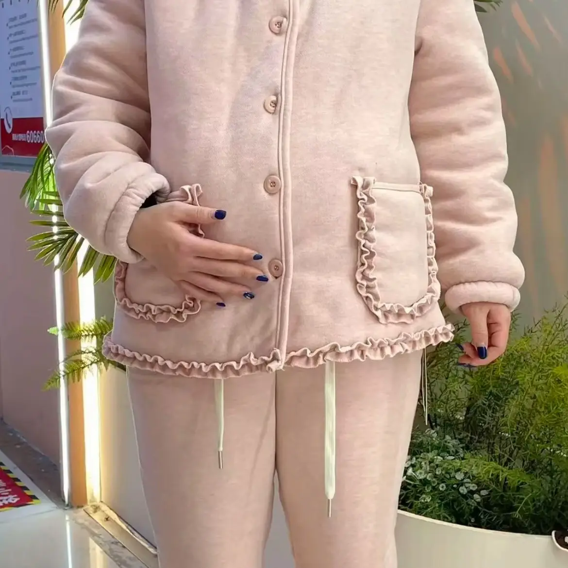 冬季新款加绒加厚女士花边直筒可外穿睡衣家居服