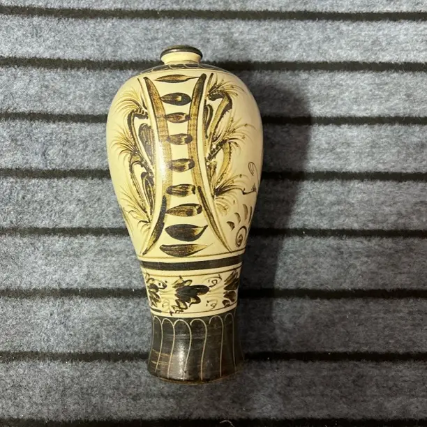 纯手工复古白釉画花凤纹梅瓶陶瓷家居摆件