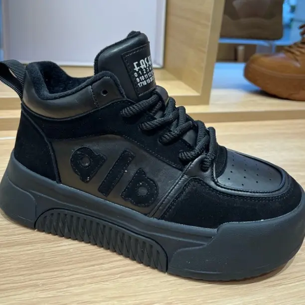 ZZJ2503E磨砂皮胶粘平跟厚款车缝线高帮鞋运动百搭厚底加绒