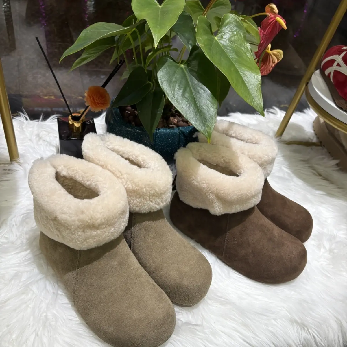 实体店设计款经典中筒加绒加厚时尚雪地靴5087