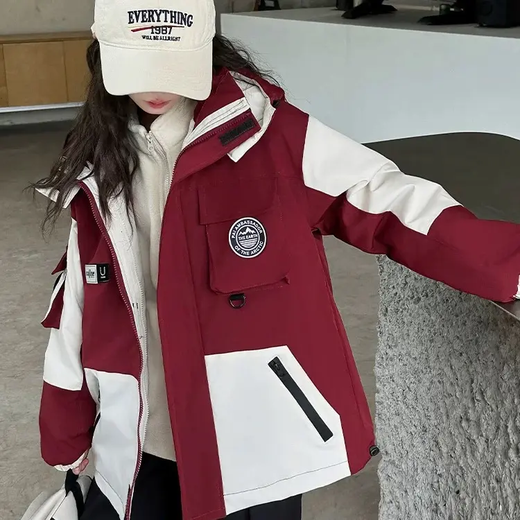 儿童秋冬加厚加毛毛冲锋外套保暖防水