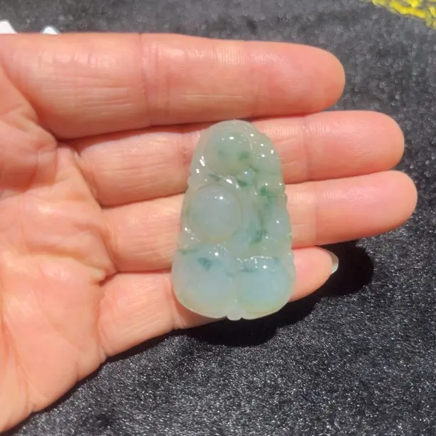 翡翠A货漂蓝花如意吊坠