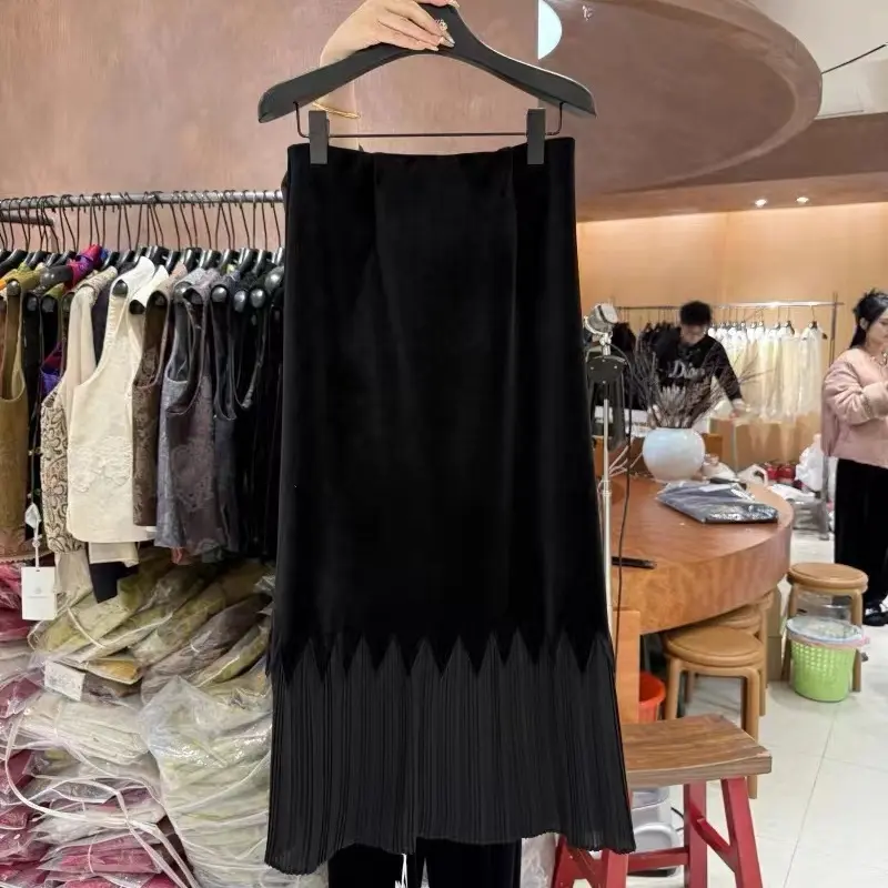 魏佳推荐-秋冬加厚丝绒拼接高腰A字半身裙显瘦有设计感1669