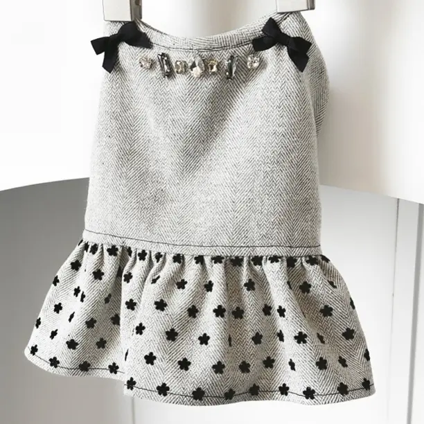 William宠物灰色公主裙带牵引，法式复古秋冬裙装，高端手工缝钻