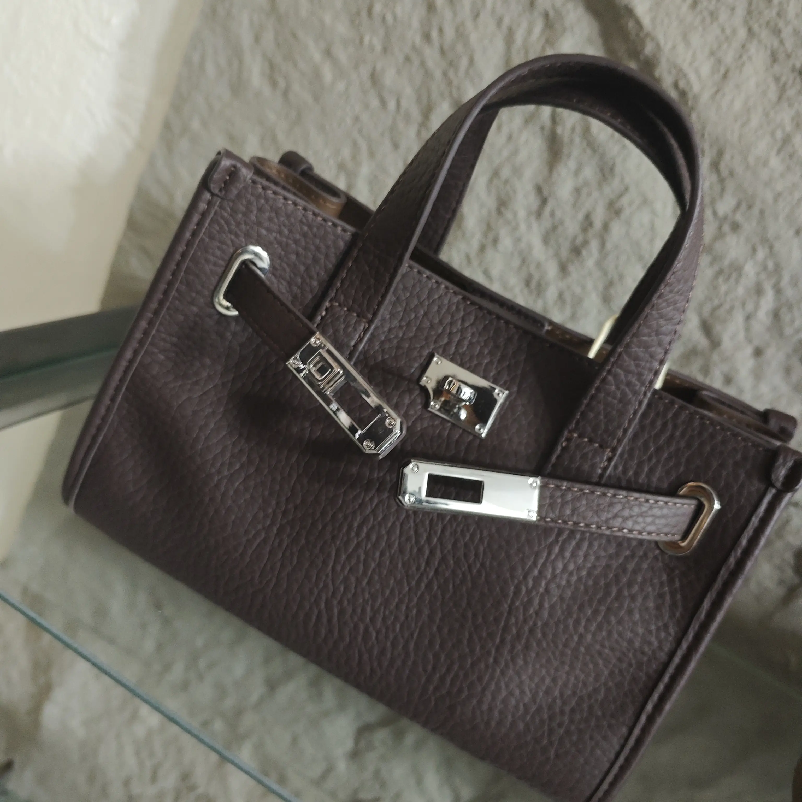 秋冬经典时尚百搭荔枝纹手提凯莉包小众高级感通勤