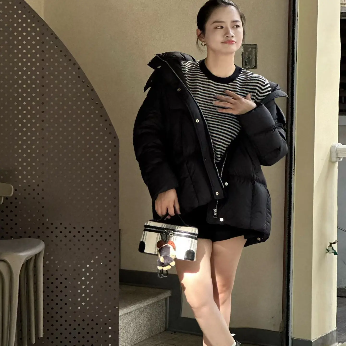 俪妍【LIVELY·YAN】25超级福利款羽绒外套43377充绒量206g