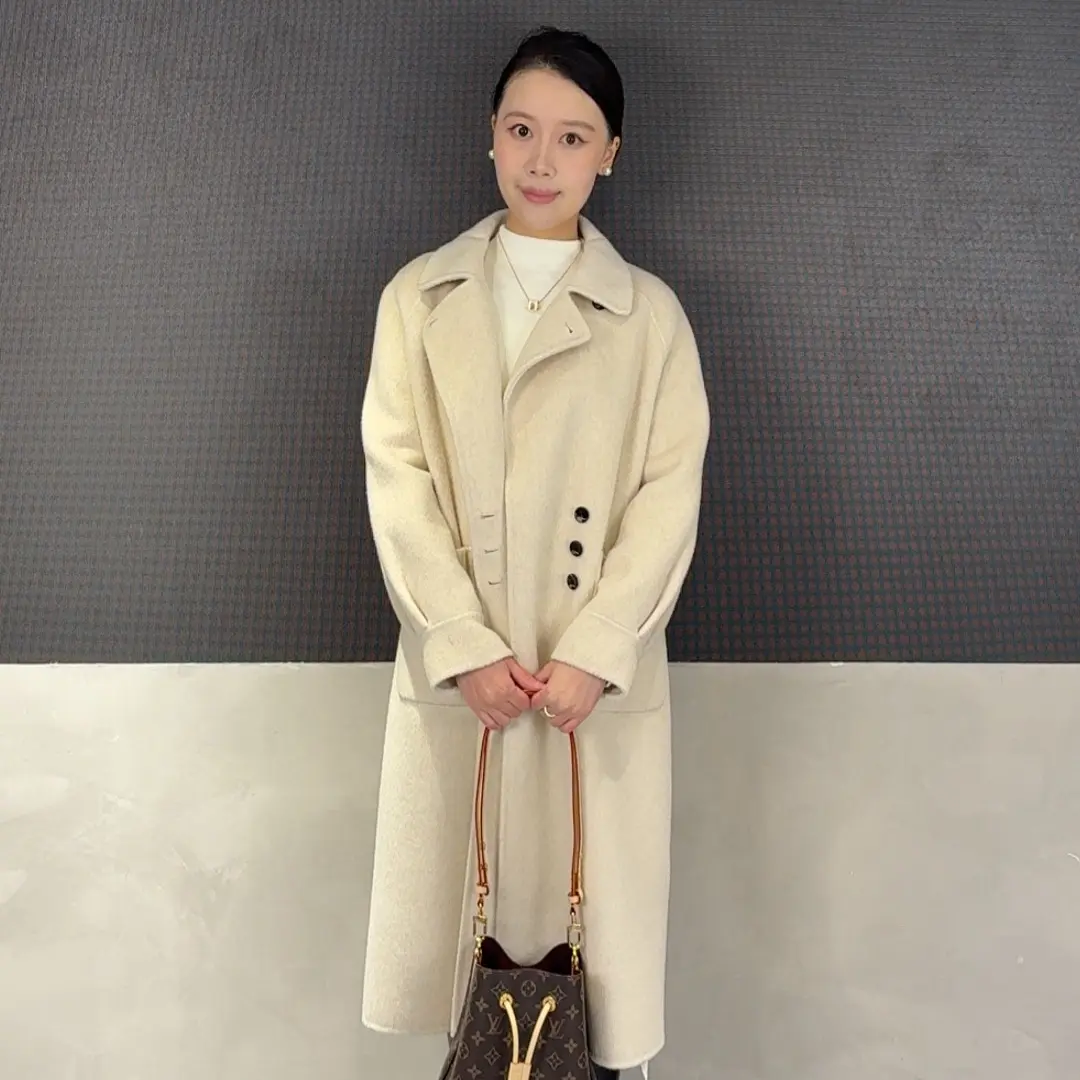 100%羊毛大衣秋冬新款轻奢娃娃领宽松长款羊毛大衣女外套257287