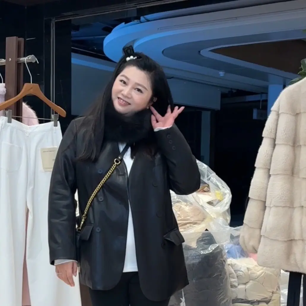 AiLi女士秋冬新款韩版宽松复古西装式皮衣外套