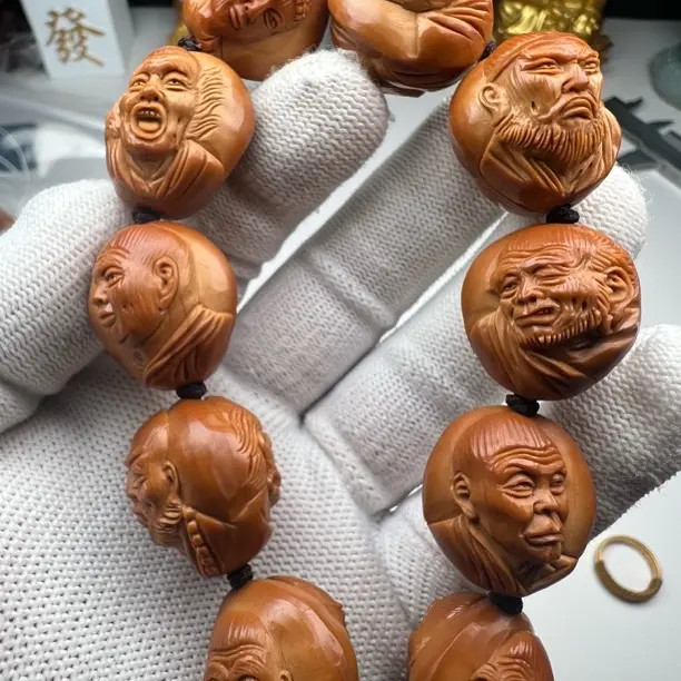 2.2左右浮雕写实雕刻双面十八罗汉橄榄手串三丰纯手工核雕文玩