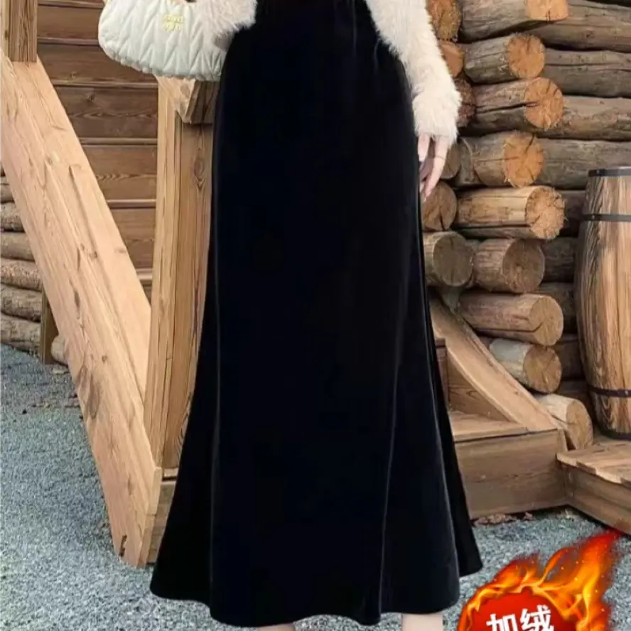 秋冬丝绒高腰显瘦a字鱼尾半身裙女新款女装中长款