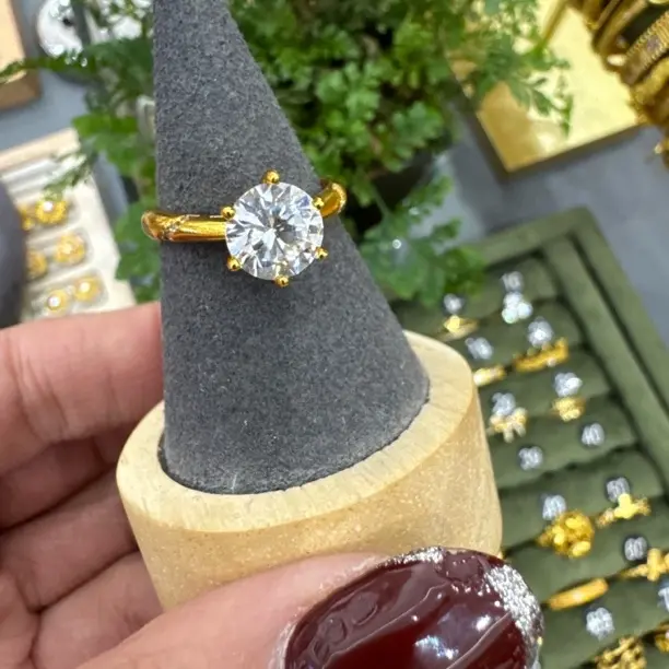 铜合金合成锆石戒指 2025年新款女士戒指