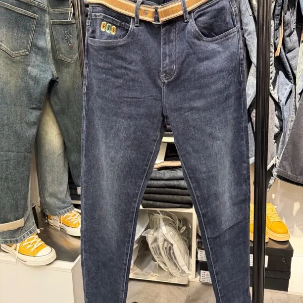 春秋加厚高腰弹力直筒牛仔裤男款