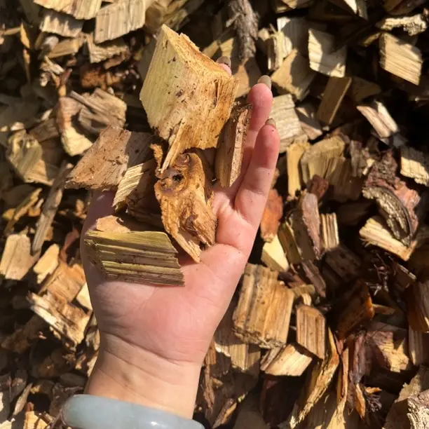 杉木屑中颗粒适用于多种石斛兰花栽种的种植专用质料