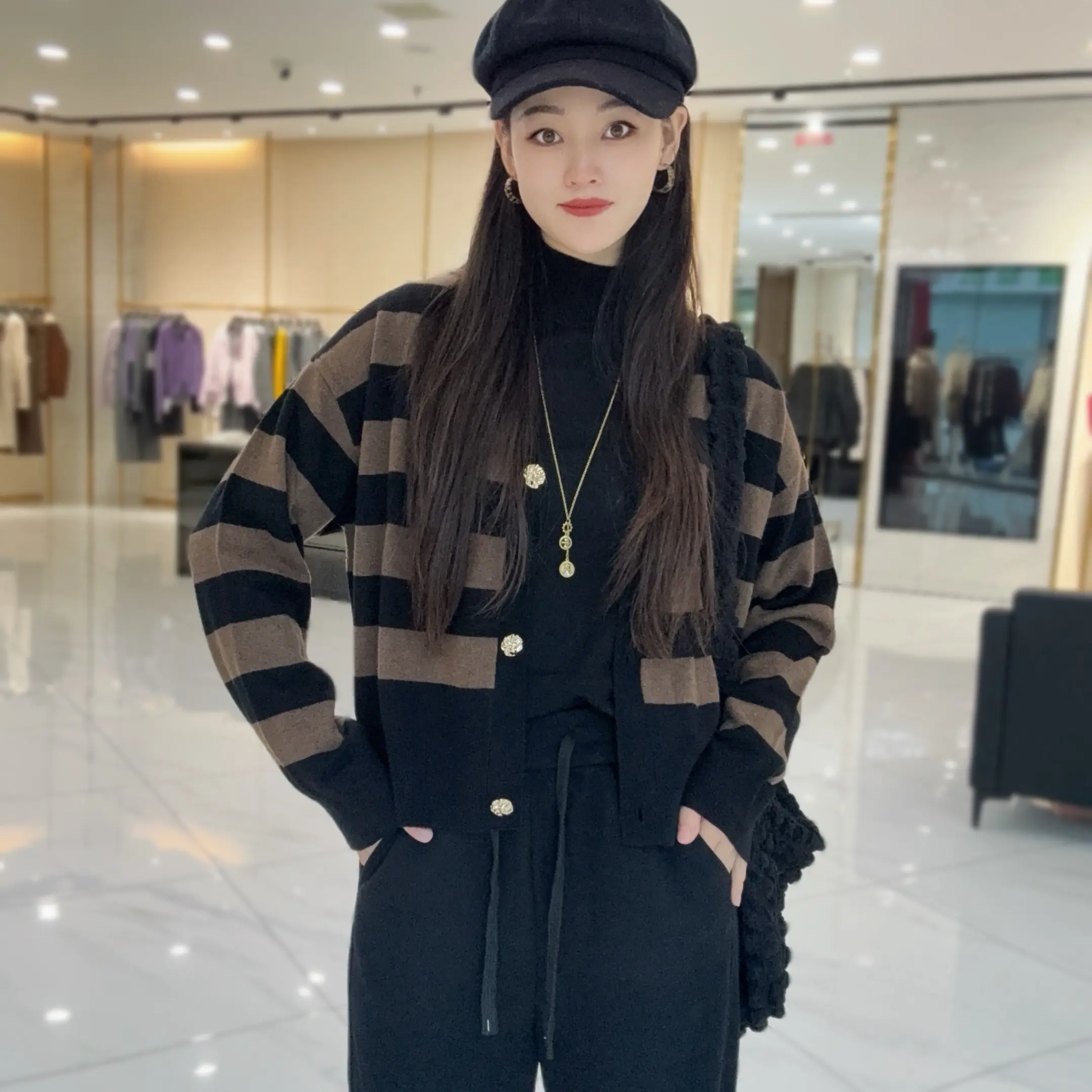 网红毛衣毛针织衫女长袖针织开衫气质拼色常规秋季