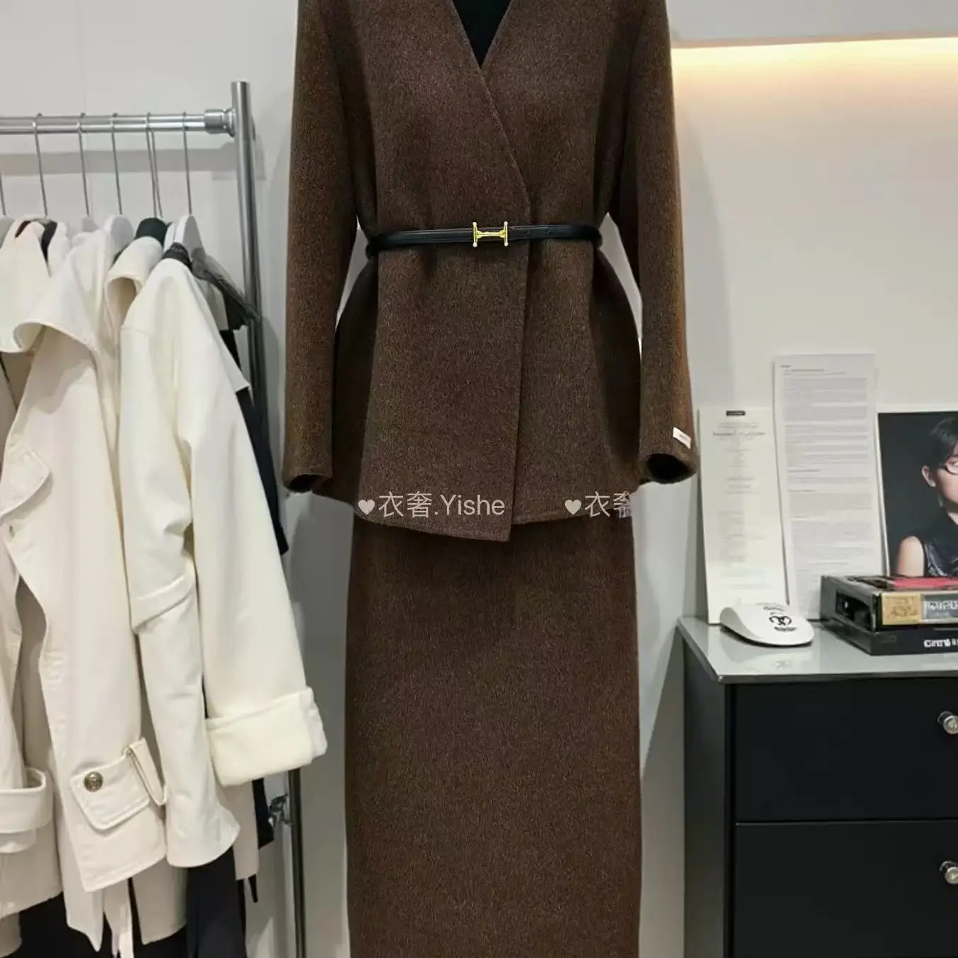 秋冬气质高级针织风马甲搭半身裙套装新款