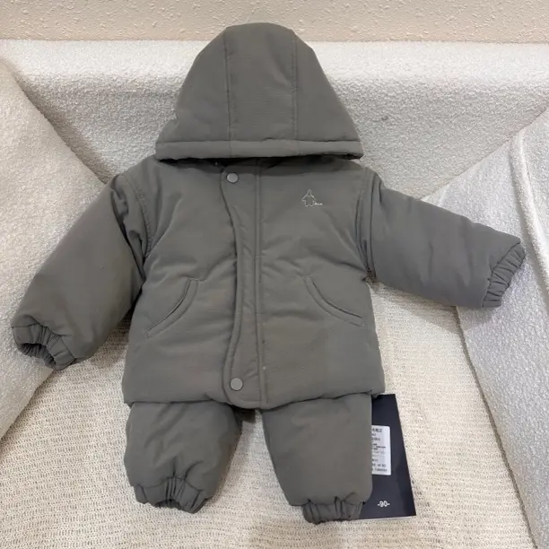 冬季新款韩版字母加绒夹棉保暖连帽棉服外套男童休闲洋气