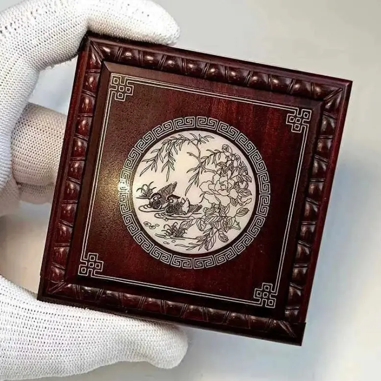 张圣林收藏款 小叶紫檀嵌银丝牛骨正方黄蛉盒 鸣虫用具