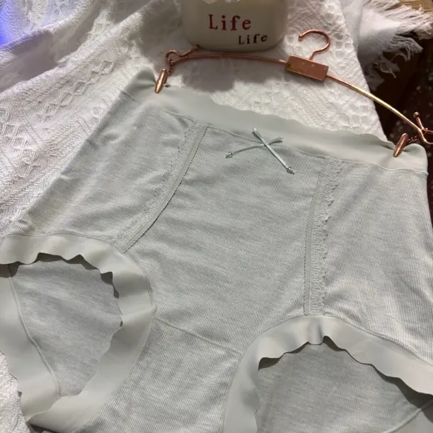 中腰提花棉女士三角内裤蕾丝边透气高弹力舒适纯欲风新款