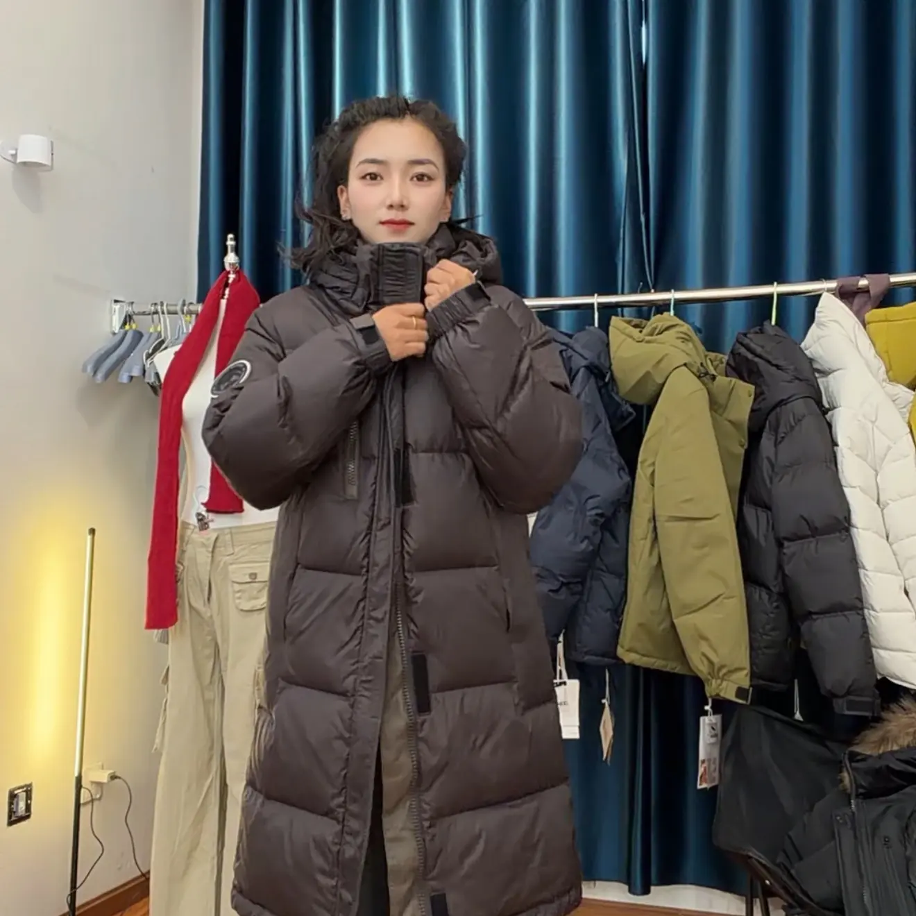 冬季新款长款加厚白鸭绒保暖防风外套