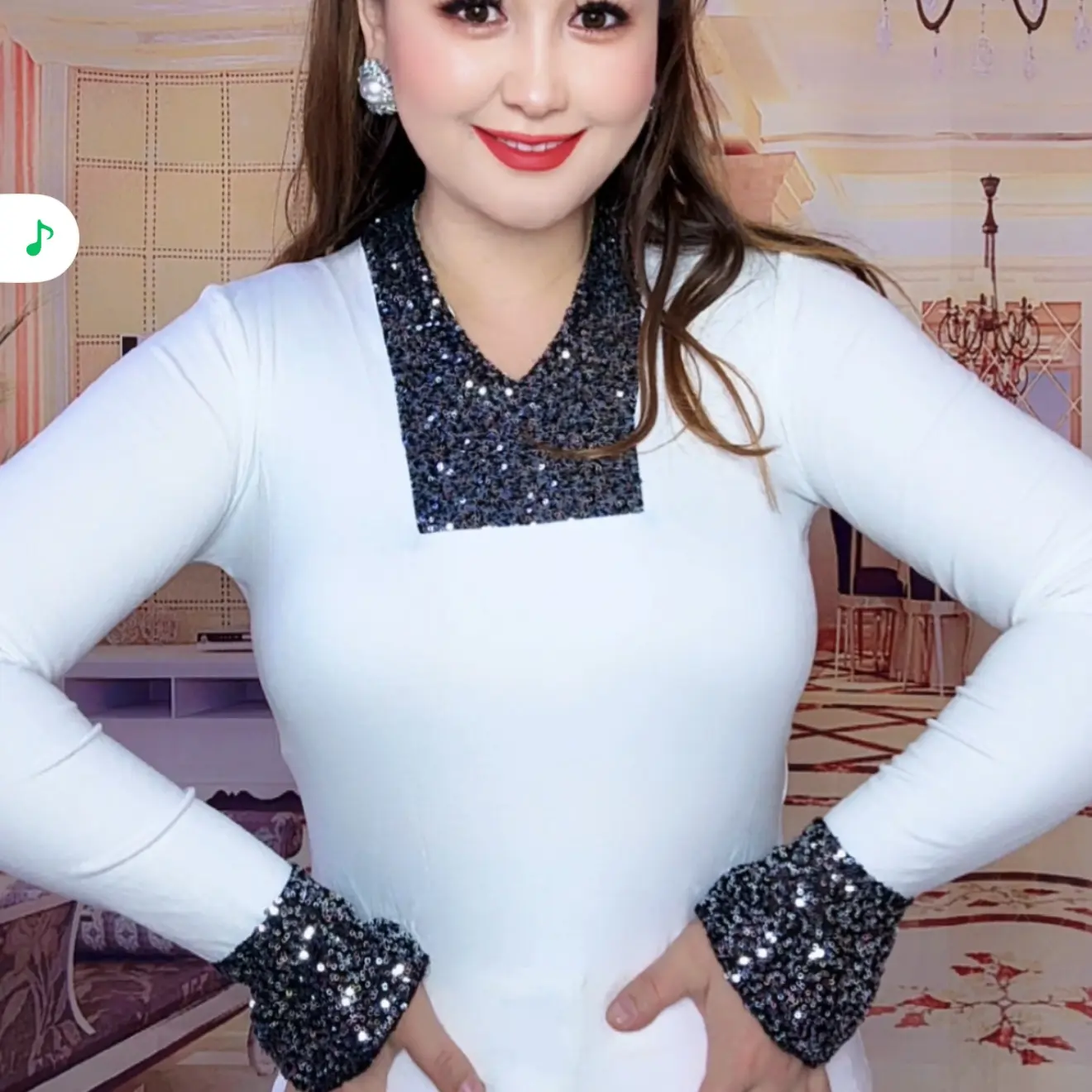 时尚气质百搭钻领捏褶T恤ئالدى  پاسۇن يەڭ پاسۇن پىستان 