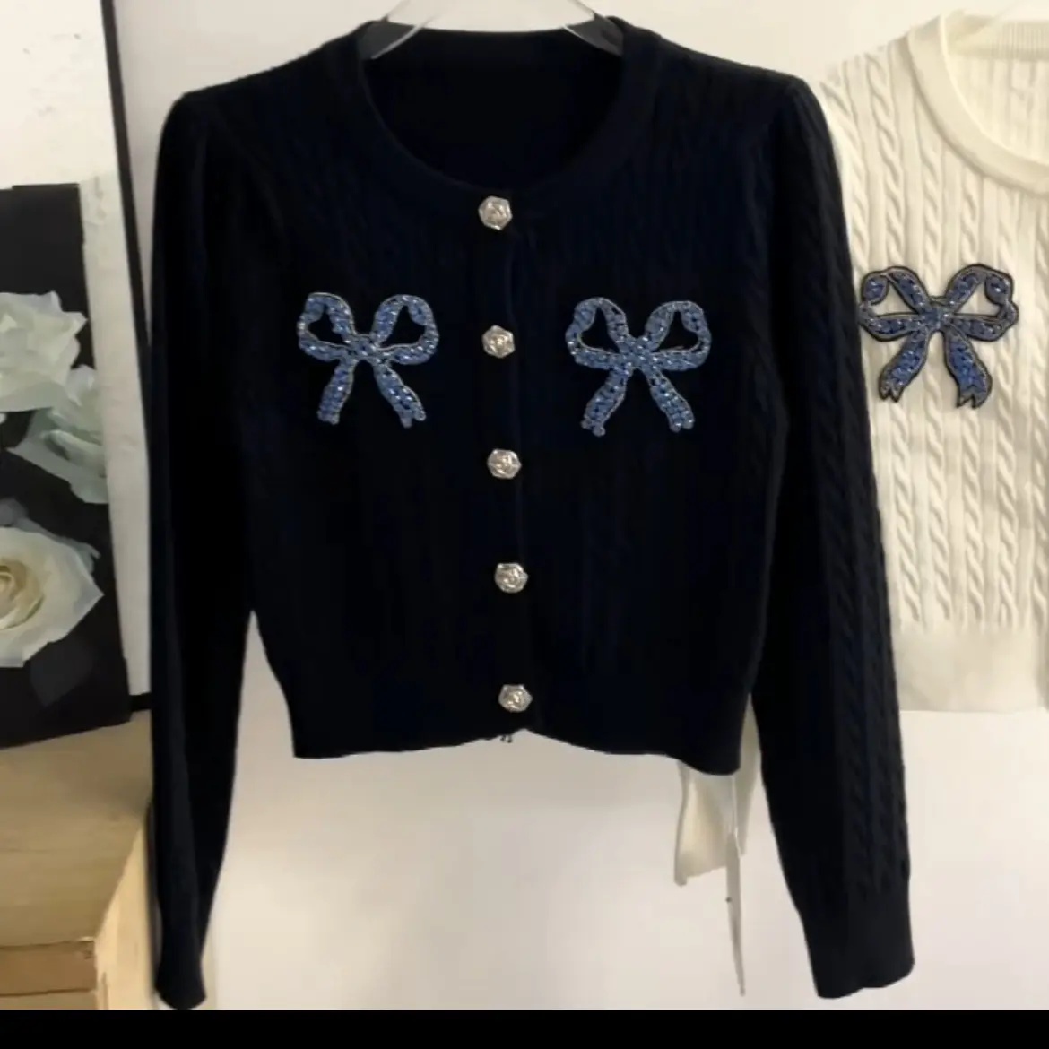 大小姐家——法式蝴蝶结小香风软糯针织开衫女秋冬长袖上衣