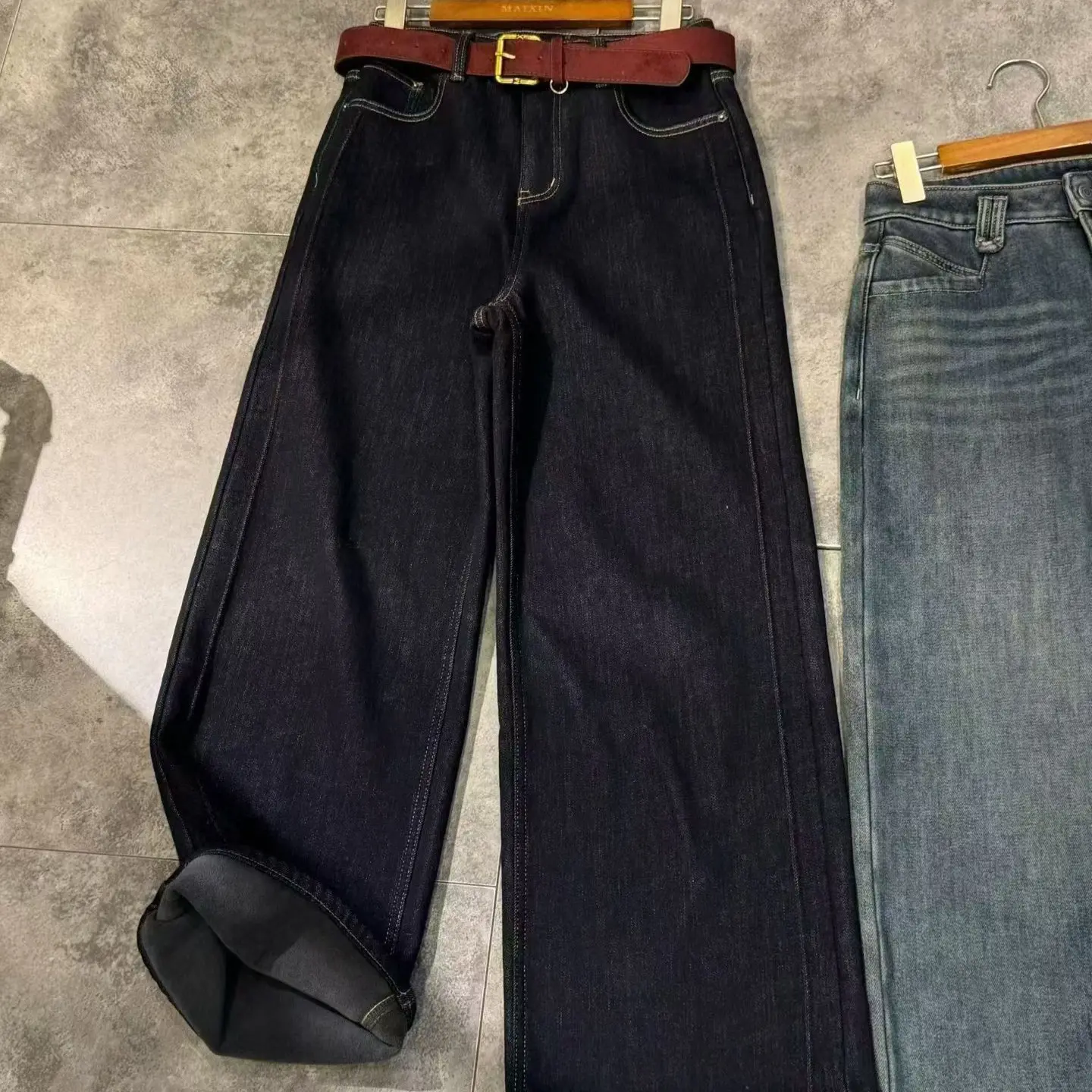 复古高腰加绒牛仔裤显瘦丹宁蓝阔腿裤冬季加厚保暖长裤女KCNLS30Y