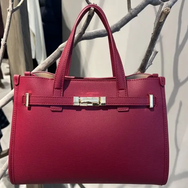 红色简约风手提包拉链横款大容量妈妈包女款婚包通勤斜挎包