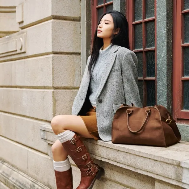 宽肩软呢羊毛西装