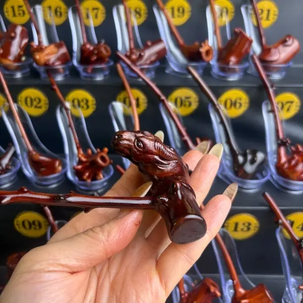 贵州手工檬子木十二生肖雕刻款文玩