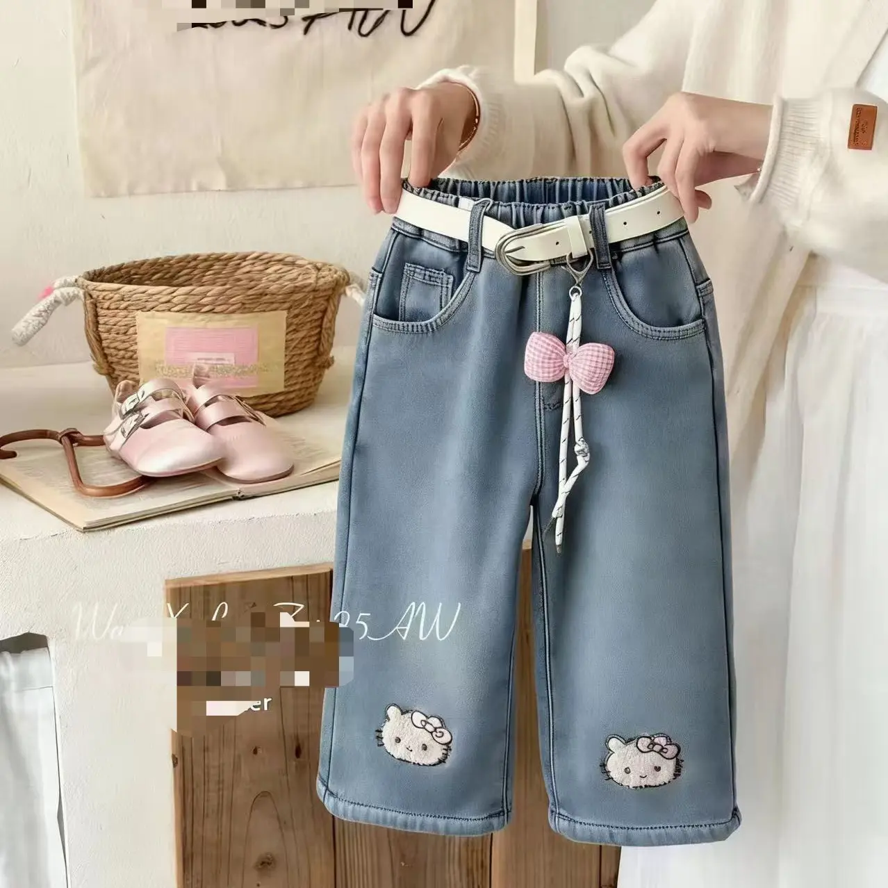 女童加绒加厚冬季蕾丝花边时尚休闲阔腿牛仔裤长裤