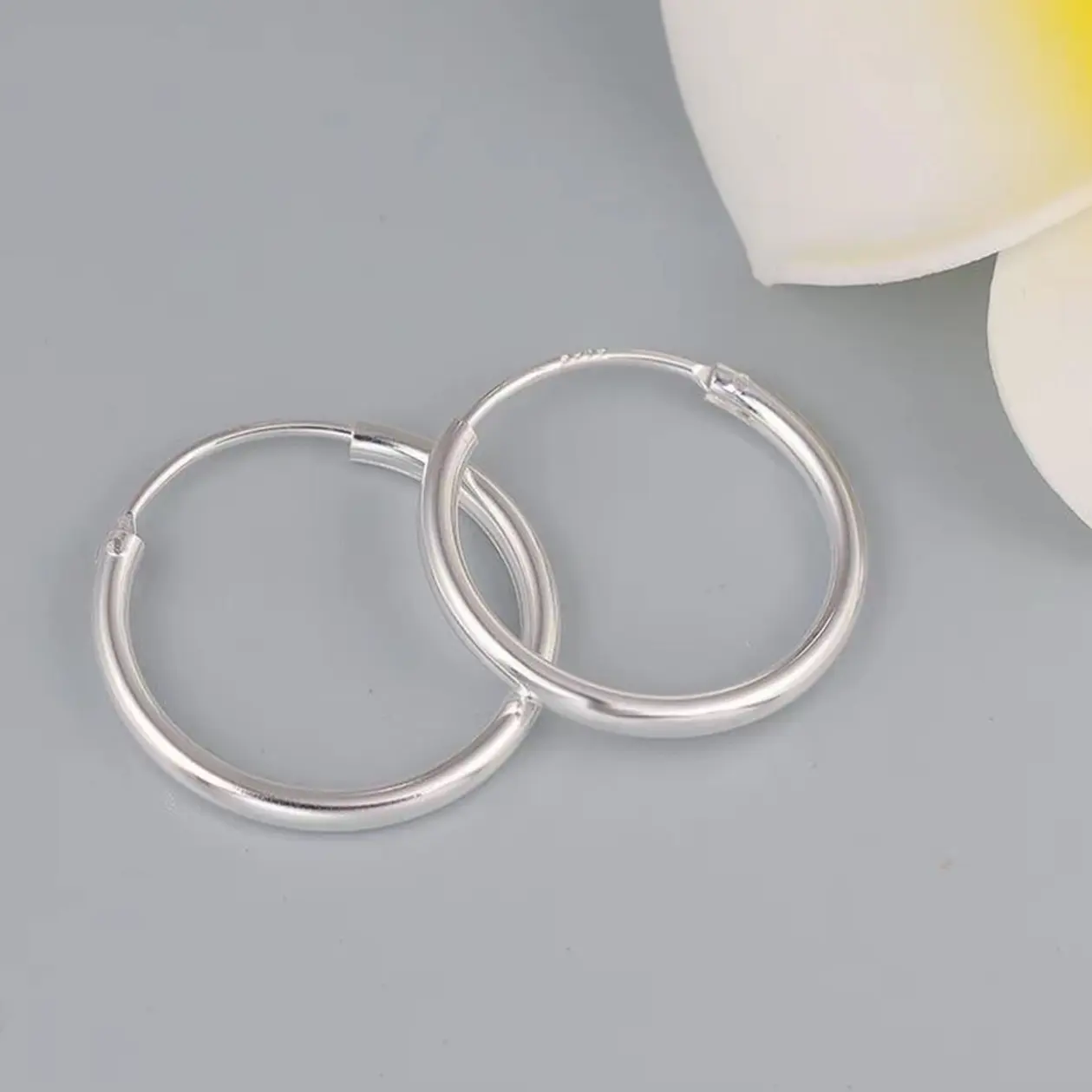足银耳饰 素圈耳圈气质素款光面