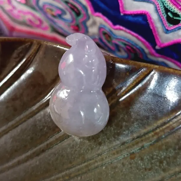 镶嵌颈饰葫芦天然A货冰透紫罗兰