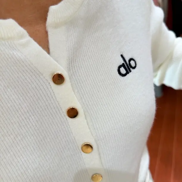 秋季新款羊绒法式温柔气质百搭针织开衫女