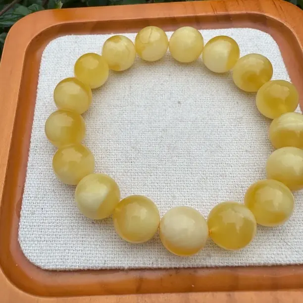 11大加俄料聚宝盆圆珠手串