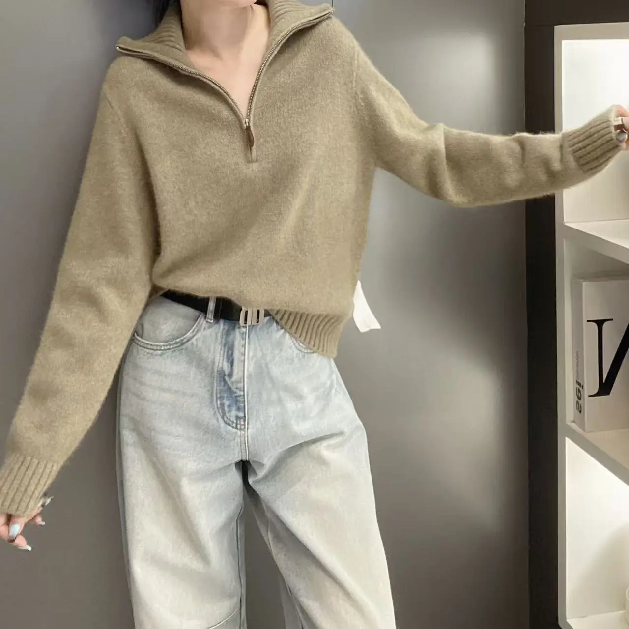 Danjun2025“宽松翻领拉链长袖羊绒羊毛”针织衫