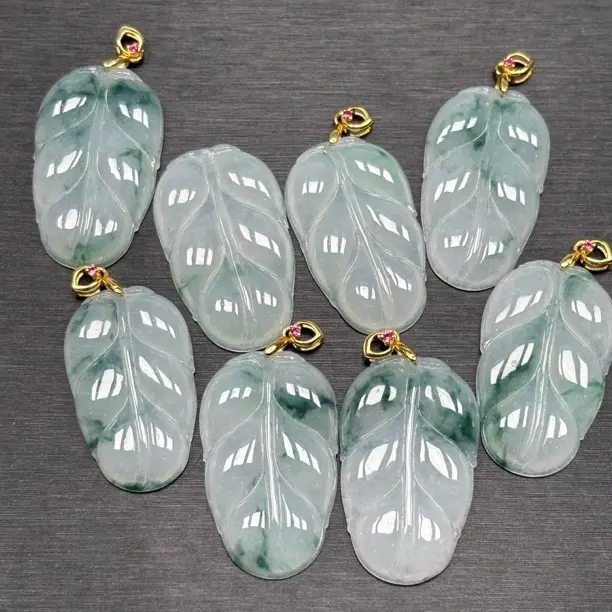 天然A货翡翠冰飘花叶子吊坠银镶精美设计男女通用