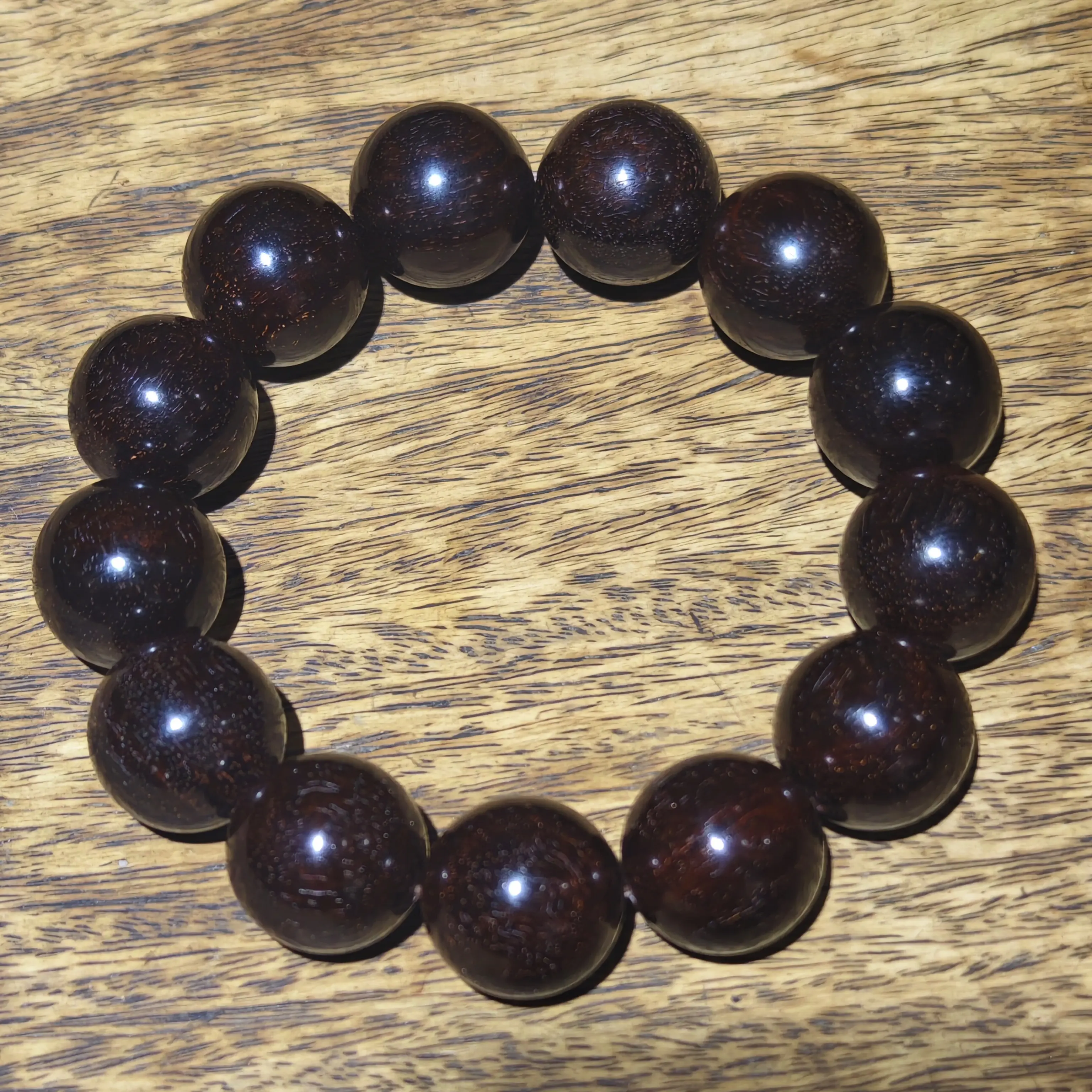 18mm/单圈，檀香紫檀老料手串