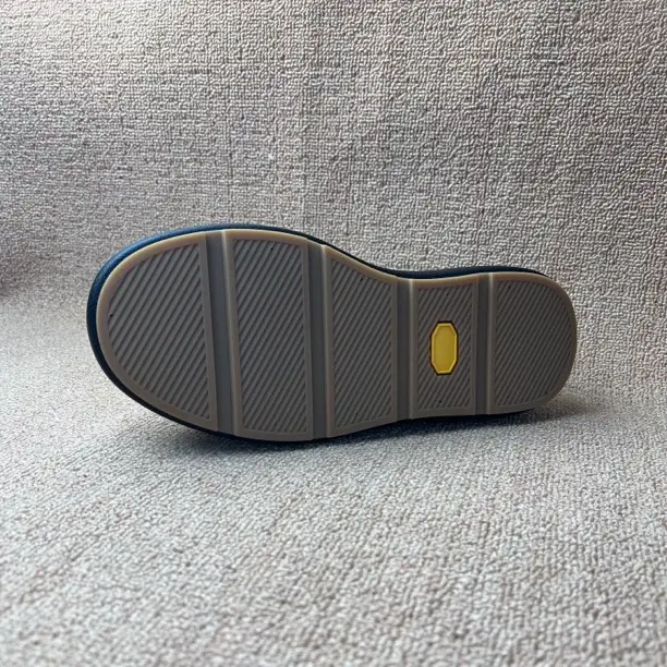 新款到货爆款时尚舒适百搭防滑户外男鞋