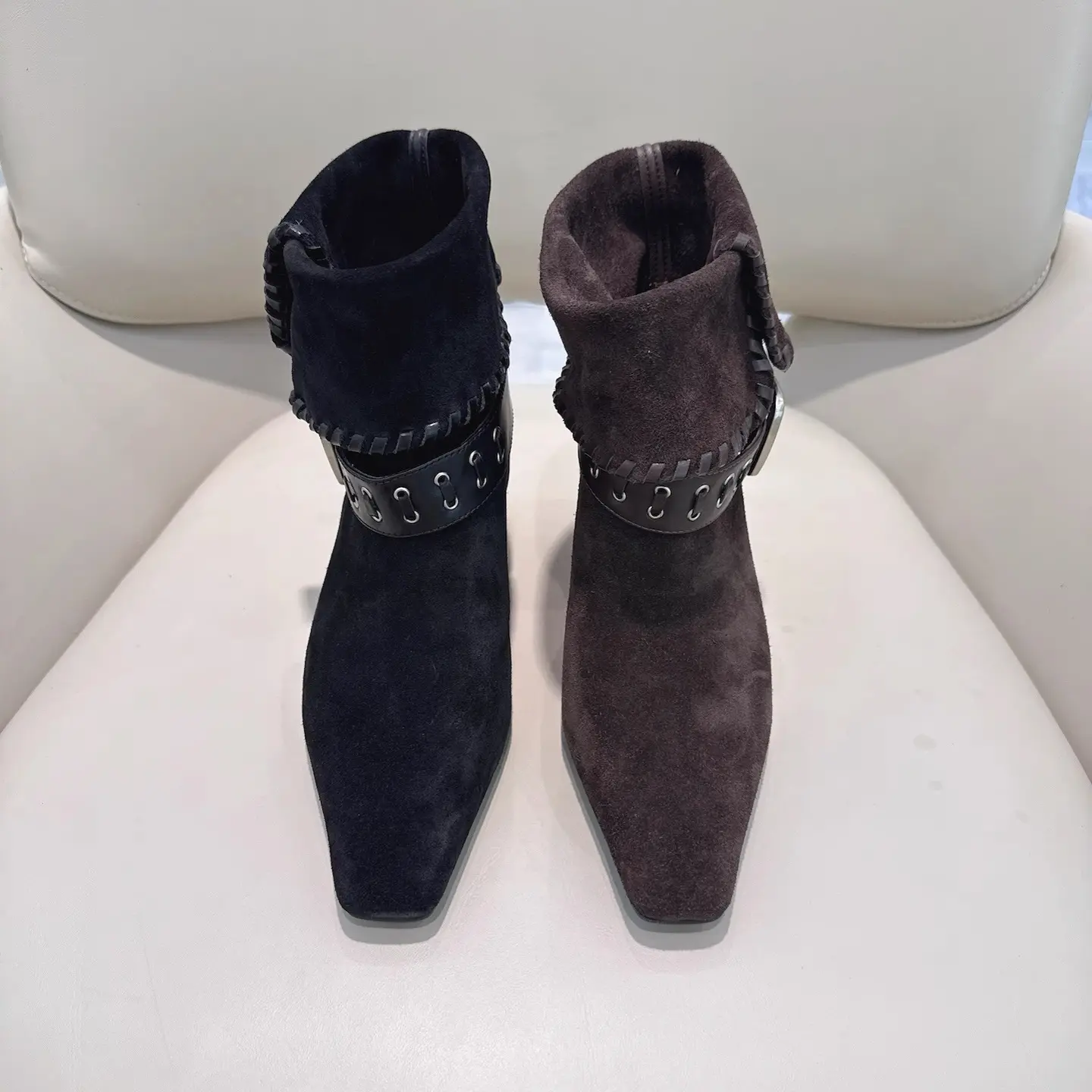 OWM 短靴粗跟皮带扣绒面方头西部靴复古时尚堆堆靴中跟