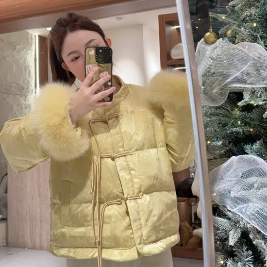 新中式国风提花盘扣狐狸毛袖女冬季加厚保暖外套